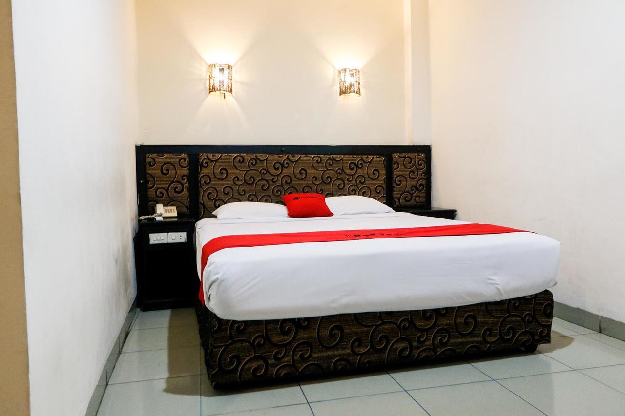 Reddoorz Plus @ Jalan Dr Sutomo Pakanbaru Exteriör bild