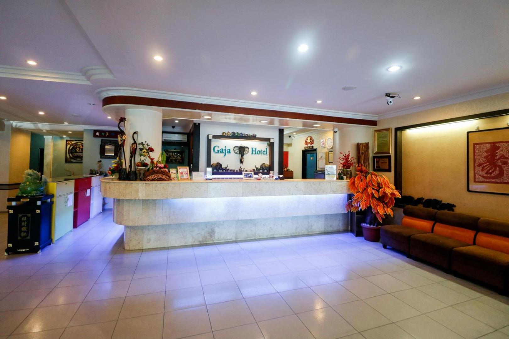 Reddoorz Plus @ Jalan Dr Sutomo Pakanbaru Exteriör bild