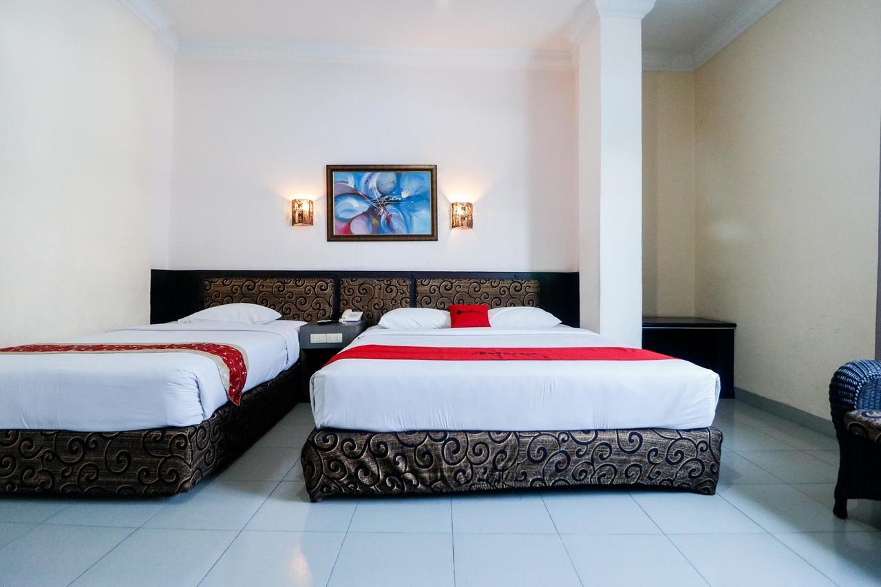 Reddoorz Plus @ Jalan Dr Sutomo Pakanbaru Exteriör bild