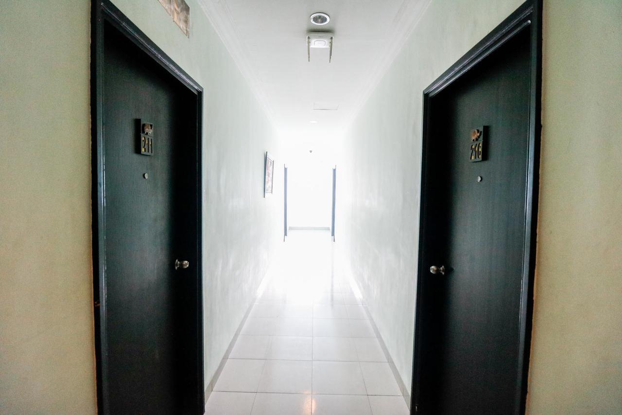 Reddoorz Plus @ Jalan Dr Sutomo Pakanbaru Exteriör bild